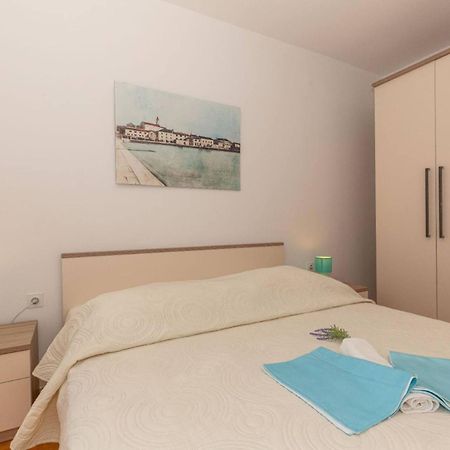Three Bedroom Apartment In Biograd Biograd Na Moru Esterno foto