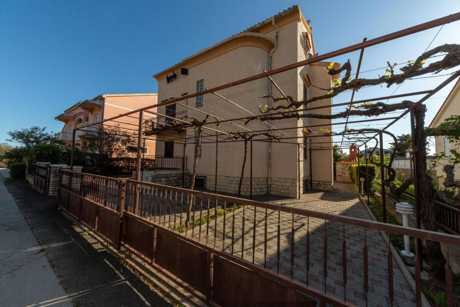 Three Bedroom Apartment In Biograd Biograd Na Moru Esterno foto
